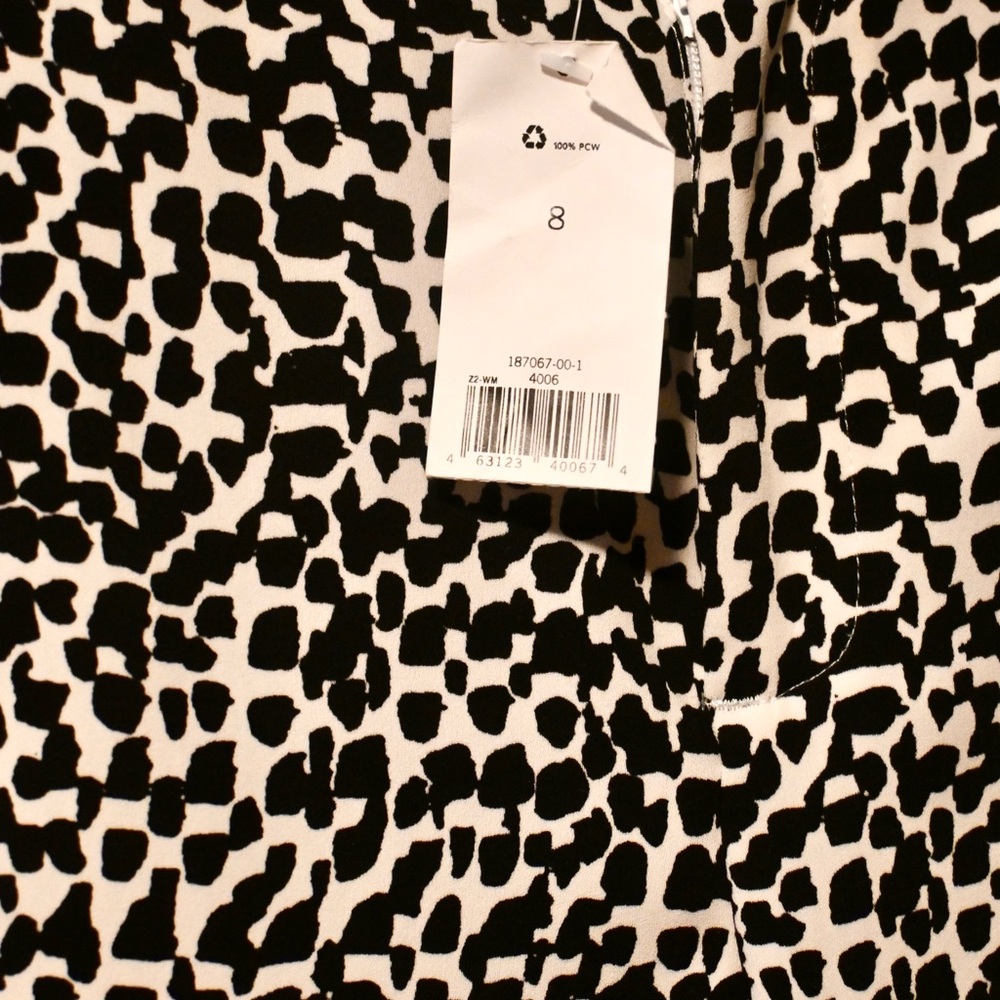 Banana Republic Black and White Patterned Skirt